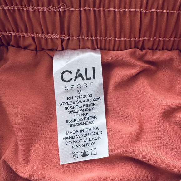 Cali sport maximum performance shorts with underwear - Picture 2 of 9
